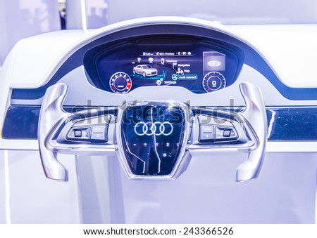 LAS VEGAS - JAN 09 : The dashboard and steering wheel of the Audi AG Q7 at the CES Show in Las Vegas, Navada, on January 09, 2015. CES is the world\'s leading consumer-electronics show.