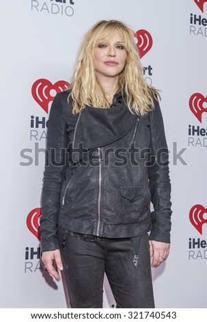 LAS VEGAS - SEP 18 : Recording artist/actress Courtney Love attends the 2015 iHeartRadio Music Festival at MGM Grand Garden Arena on September 18, 2015 in Las Vegas