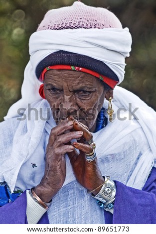 JERUSALEM - NOV 24 : Ethiopian woman prays during the \