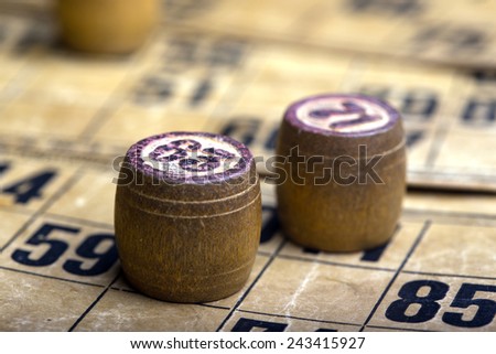 old wooden lotto barrels and game cards