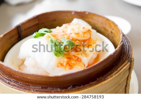 Steamed fish with lime sauce