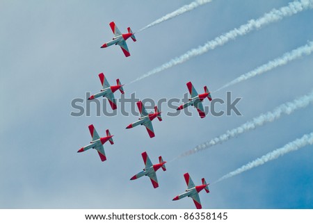 CADIZ, SPAIN-SEP 9: Aircraft of the Patrulla Aguila taking part in a test on the 4th airshow of Cadiz on Sep 9, 2011, in Cadiz, Spain