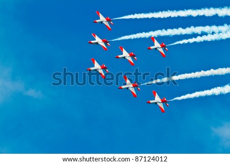 CADIZ, SPAIN-SEP 9: Aircrafts of the Patrulla Aguila take part in a test on the 4th airshow of Cadiz on Sep 9, 2011, in Cadiz, Spain