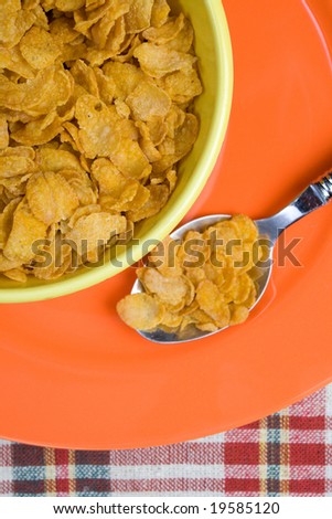 breakfast cereal in bowl