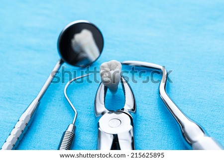 dentistry instruments for tooth removal at the dentist