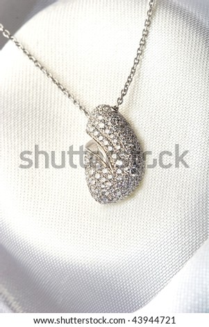 Expensive elegant beautiful jewelry pave diamond necklace white gold pendant in the gift box