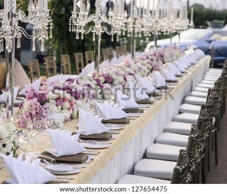 The Elegant Dinner Table.