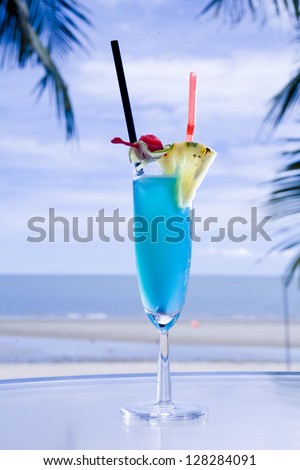 Cocktail blue sea.