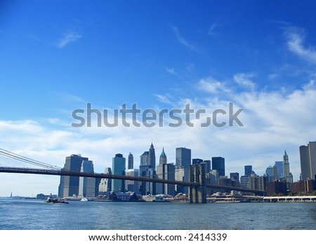 Brooklyn bridge and lower Manhattan, financial district, New York