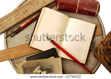 Arrangement with vintage writing materials