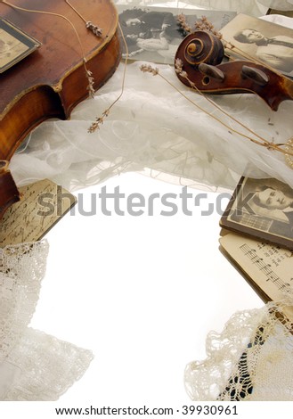Vintage background with old violin and memories