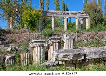 South Agora (town square) detail with Ionic columns in Aphrodisias (Turkey) build during Hellenistic and Roman period. In Roman time it was a small city in Caria.
