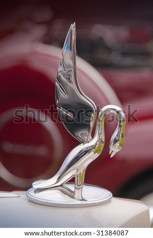 SHOPZILLA - GIFT SHOPPING FOR ANTIQUE HOOD ORNAMENTS