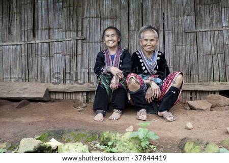 old women in Asia, ethnic group Meo