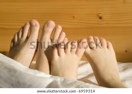 mater and daughter feet