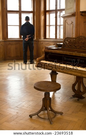 meditation of piano player