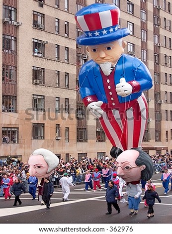 Uncle Sam balloon figure at the Macy\'s Thanksgiving Day parade in New York City 2005.