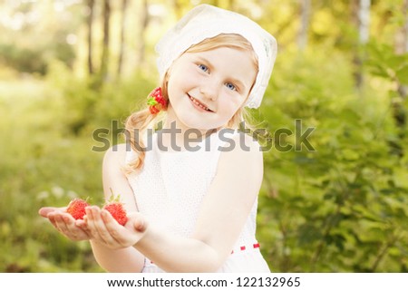 smile girl with strawberry