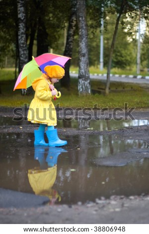 Little Girl With Umbrella Stock Photo 38806948 : Shutterstock