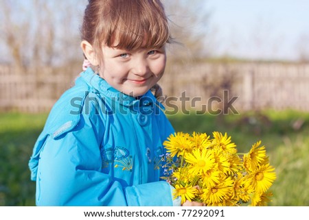 funny girl with flowers