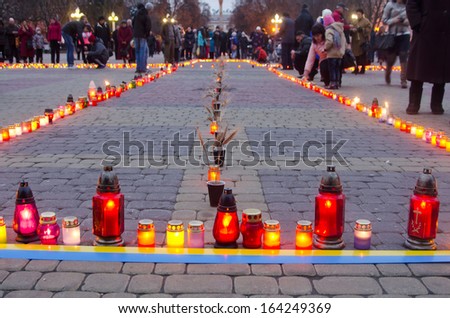 TERNOPOL, UKRAINE-NOV. 23: Ukrainian action memory \'\'Memory of the victims of famine\'\' 80 anniversary (Golodomor) inTernopol, Ukraine on November 23, 2013.