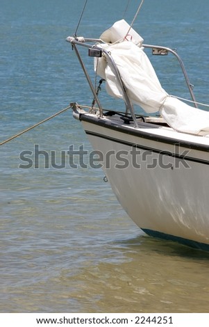 Sailing boat hull / bow in shallow water