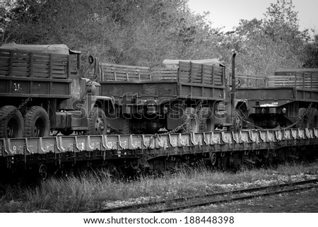 Soldiers train in platform truck.