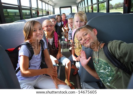 صور من الحياة  اليومية في الدول الاروبية Stock-photo-elementary-school-students-on-school-bus-14675605