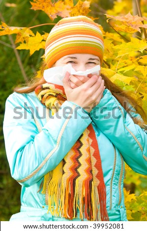 Pretty woman sneeze. flu