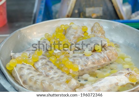 yellow Spawn of giant catfish at market