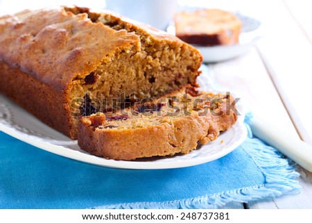 Date and coffee cake, sliced on plate