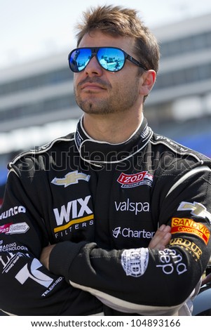Ft WORTH, TX - JUN 08:  Oriol Servia (22) prepares to qualify for the Firestone 550 race at the Texas Motor Speedway in Fort Worth, TX on June 08, 2012.