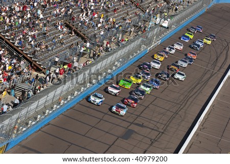 AVONDALE, AZ - NOV 14: The NASCAR Nationwide Series teams take to the track for the Able Body Labor 200 race at the Phoenix International Raceway on November 14, 2009 in Avondale, AZ.