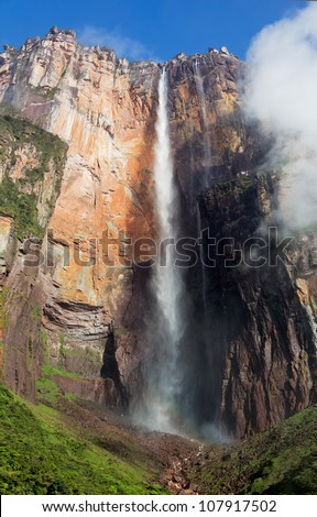 Angel Falls ( Salto Angel ) is worlds highest waterfalls (978 m), Venezuela