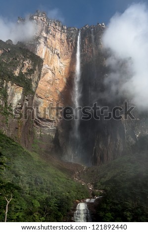 Morning view of the Angel Falls ( Salto Angel ) is worlds highest waterfalls (978 m) - Venezuela, Latin America