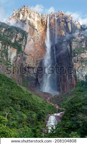 Angel Falls (Salto Angel) is worlds highest waterfalls (978 m) - Venezuela, South America