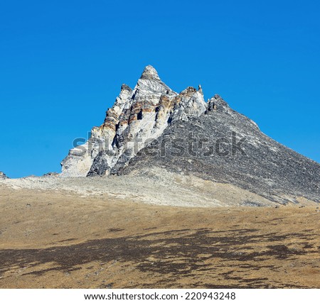 Ngozumba peak in the area of Cho Oyu and Gokyo glacier - Everest region, Nepal, Himalayas