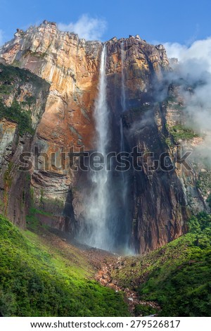 Morning view of the Angel Falls ( Salto Angel ) is worlds highest waterfalls (978 m) - Venezuela , Latin America