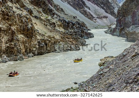 Rafting on the Zanskar river - The confluence of the Indus and Zanskar river - Tibet, Leh district, Western Ladakh, Himalayas, Jammu and Kashmir, Northern India
