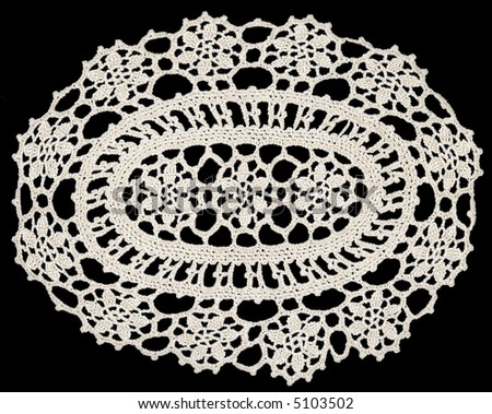 Retro lace oval pattern