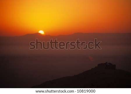 Sunrise, Valley of the Kings		Luxor	Egypt