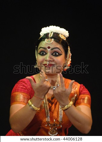 KHAJURAHO, INDIA - NOV 4 :  Indian dancer performs classical dance  on Nov 4,  2009 in Khajuraho, India.