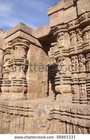 Devadasis, temple dancers, carvings on weathered red sandstone, Natamanira, Hall of Dance,Konarak Temple, Orissa,India, Asia