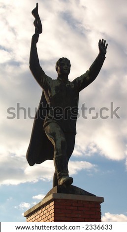 communist art statue