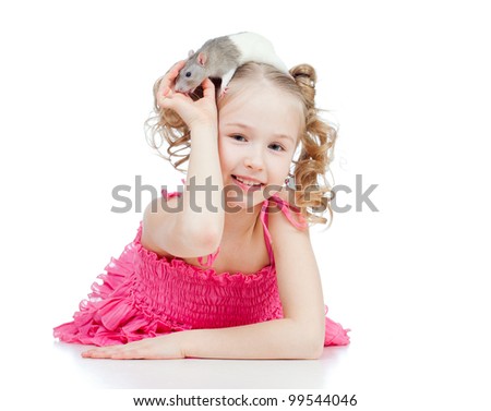 little girl with pet rat on her head
