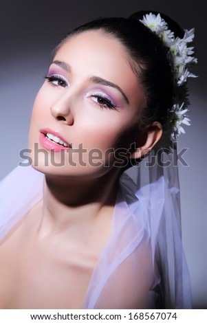 Fashion beauty shot. Professional wedding make-up.