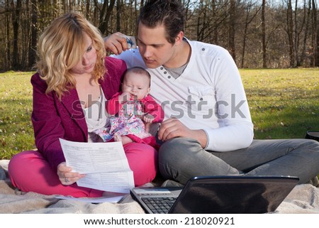 Young family is having some financial issues to paying the invoices