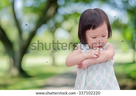 Little Asian girl has allergies with mosquitoes bite