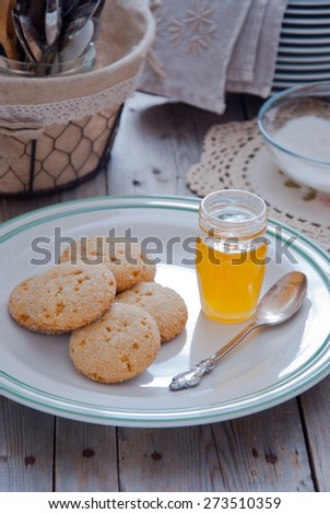 Homemade sugar cookies with honey