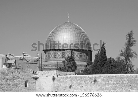 Dome of the rock, Jerusalem. The Dome of the Rock  is  located on the Temple Mount in the Old City of Jerusalem.